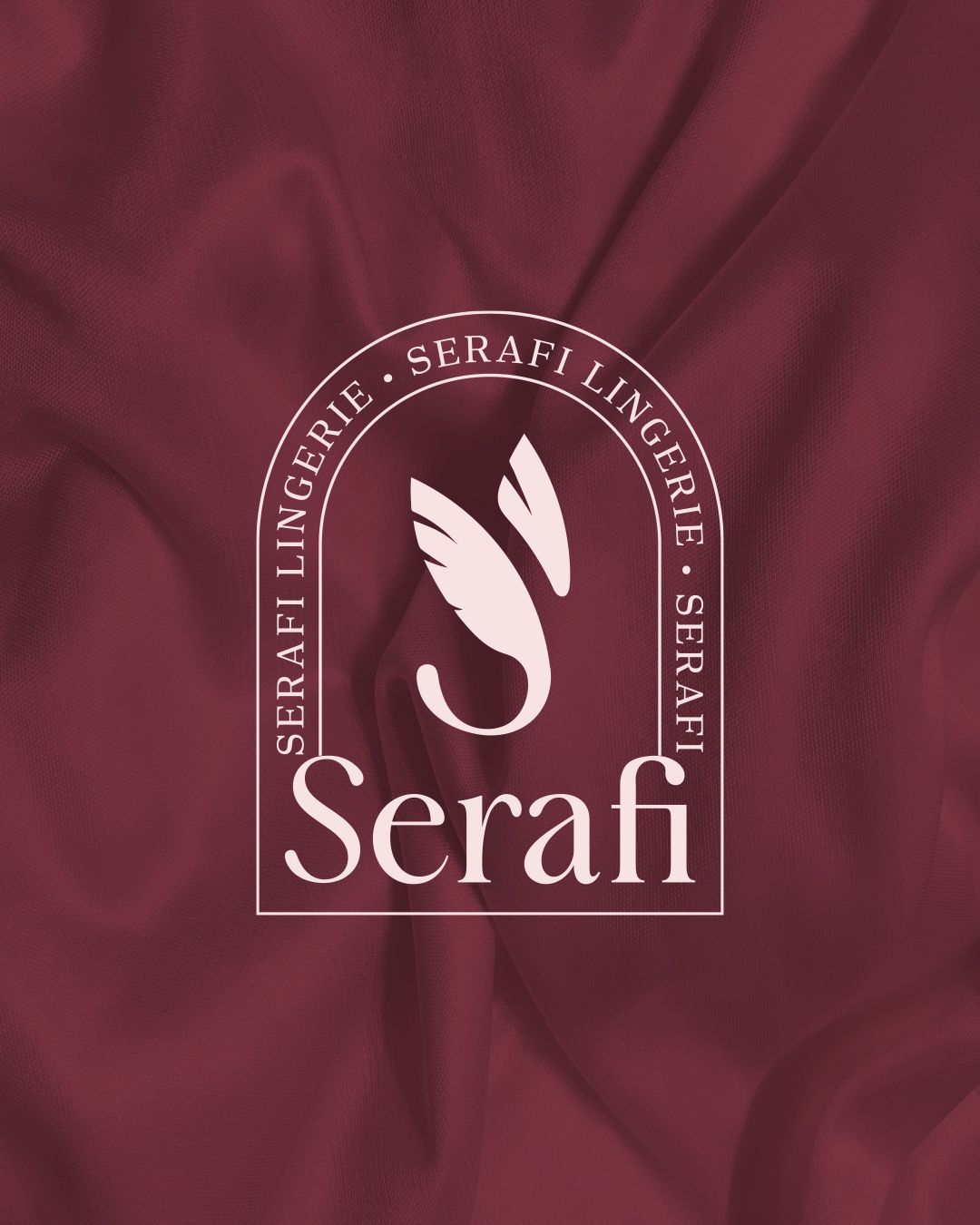 logo Serafi sur du satin